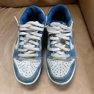 Nike Blue and White -Dunklow- Canvas Sneakers with Timeless Design
